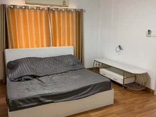 À vendre 3 chambres maison à Si Racha, Chonburi