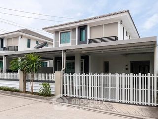 À vendre 3 chambres maison à Si Racha, Chonburi