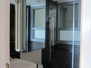For sale 2 ベッドルーム condo in Yan Nawa, Bangkok
