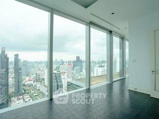 ขาย 2 ห้องนอน คอนโด ใน สาทร, กรุงเทพฯ