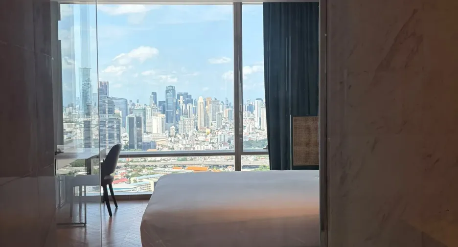 À louer 2 chambres condo 