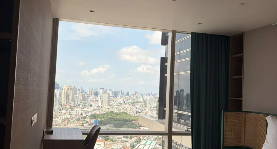 À louer 2 chambres condo 