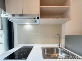 For rent 1 bed condo in Wang Thonglang, Bangkok