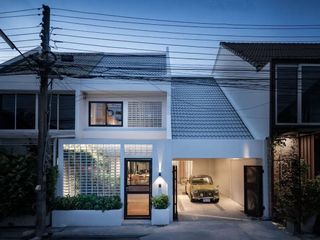 Casa adosada en venta de 3 habitaciones en Watthana, Bangkok