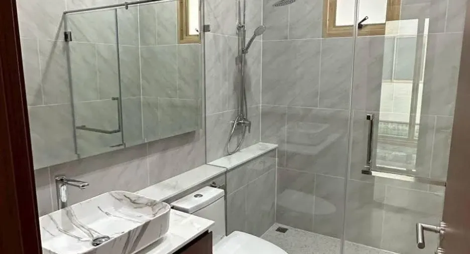 For rent 4 bedrooms villa in Bang Lamung, Chonburi