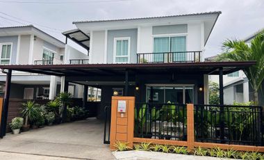 Casa en alquiler de 3 habitaciones en Mueang Phuket, Phuket