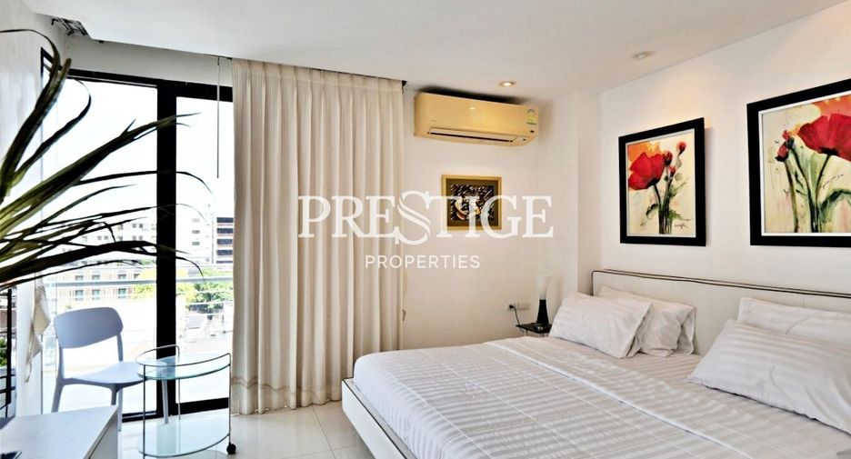 For sale 2 ベッドルーム condo in Bang Lamung, Chonburi