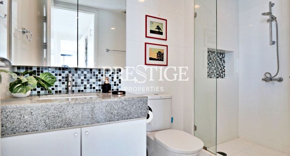 For sale 2 ベッドルーム condo in Bang Lamung, Chonburi