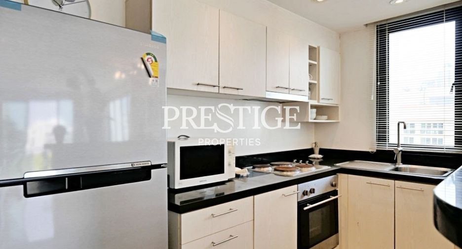 For sale 2 ベッドルーム condo in Bang Lamung, Chonburi