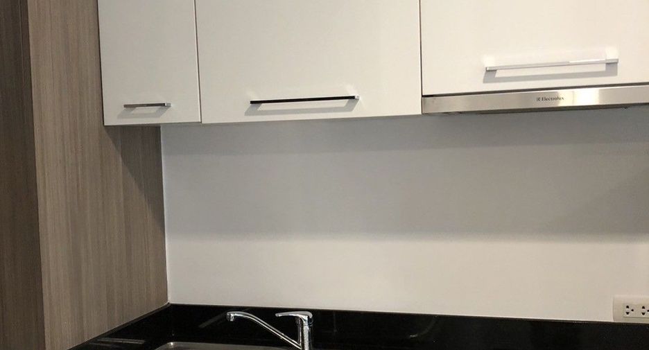 For sale studio condo in Bang Lamung, Chonburi