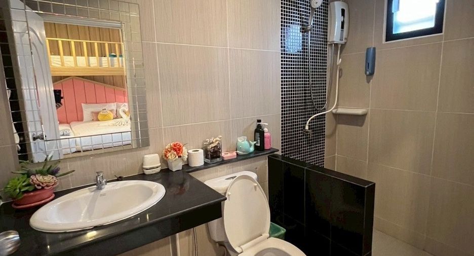 For rent 2 bedrooms villa in Mueang Krabi, Krabi