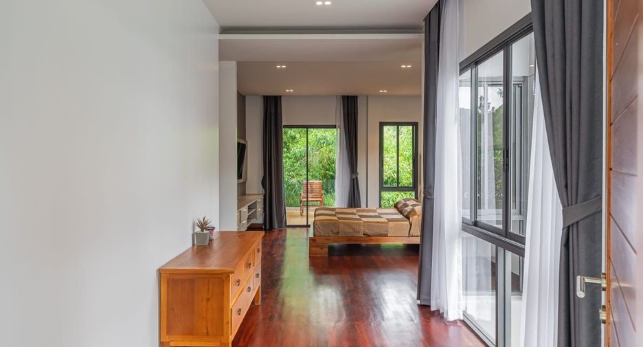 For sale 4 bedrooms villa in Kathu, Phuket