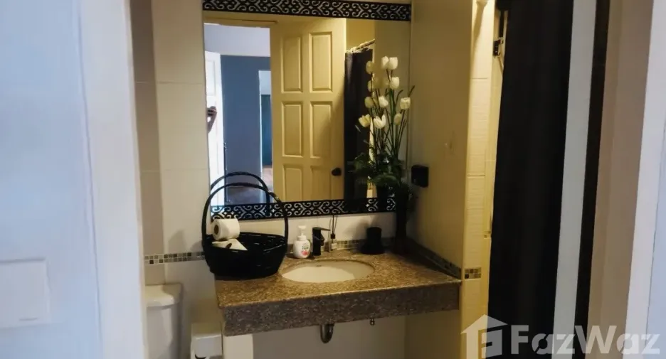 For sale 2 ベッドルーム condo in Mueang Chiang Mai, Chiang Mai