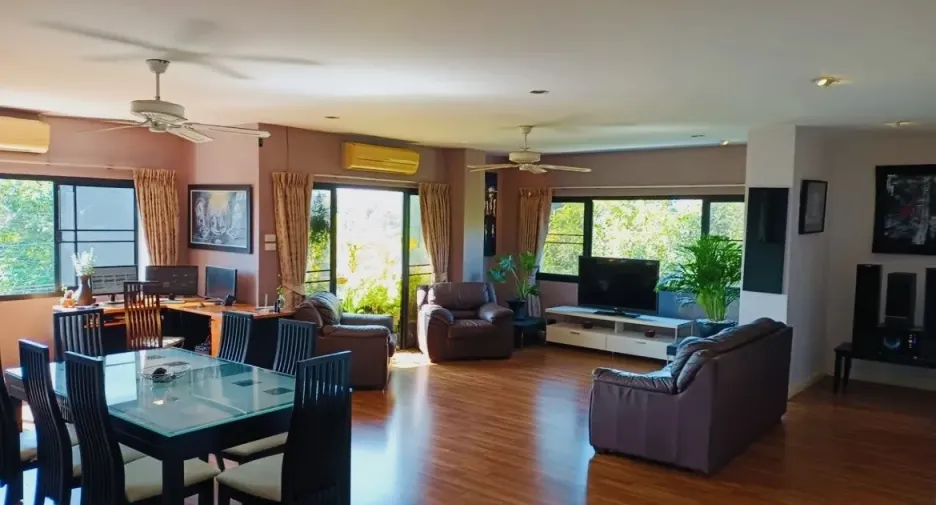 For sale 2 ベッドルーム condo in Mueang Chiang Mai, Chiang Mai