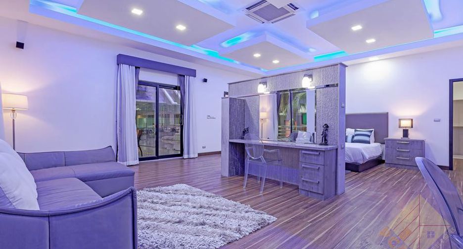 For rent and for sale 4 bedrooms house in Bang Lamung, Chonburi