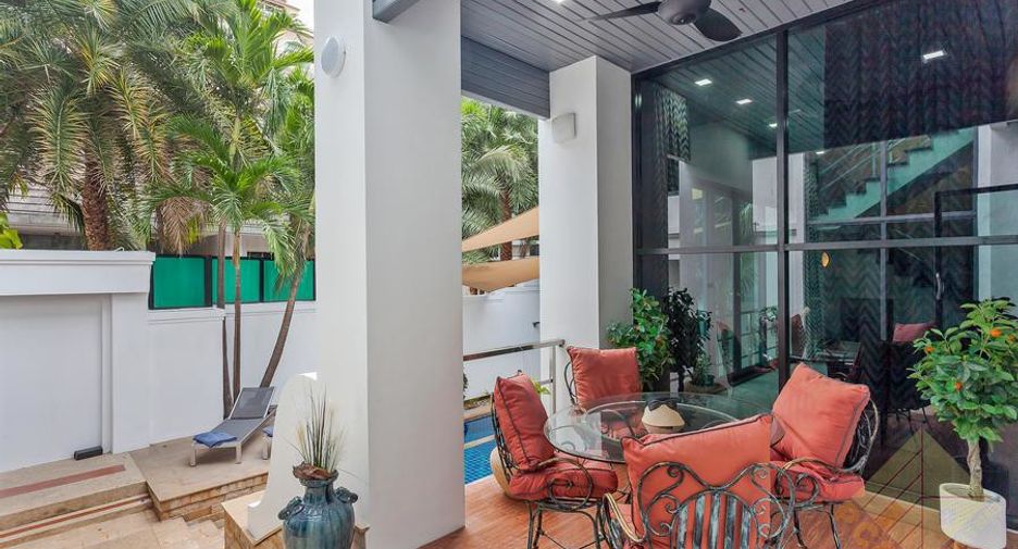 For rent and for sale 5 bedrooms house in Bang Lamung, Chonburi