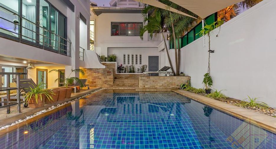 For rent and for sale 5 bedrooms house in Bang Lamung, Chonburi
