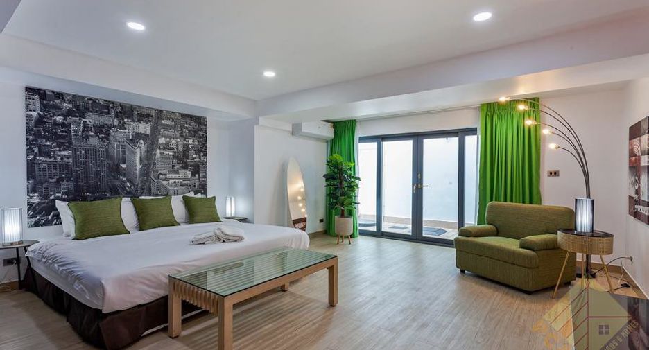 For rent and for sale 5 bedrooms house in Bang Lamung, Chonburi