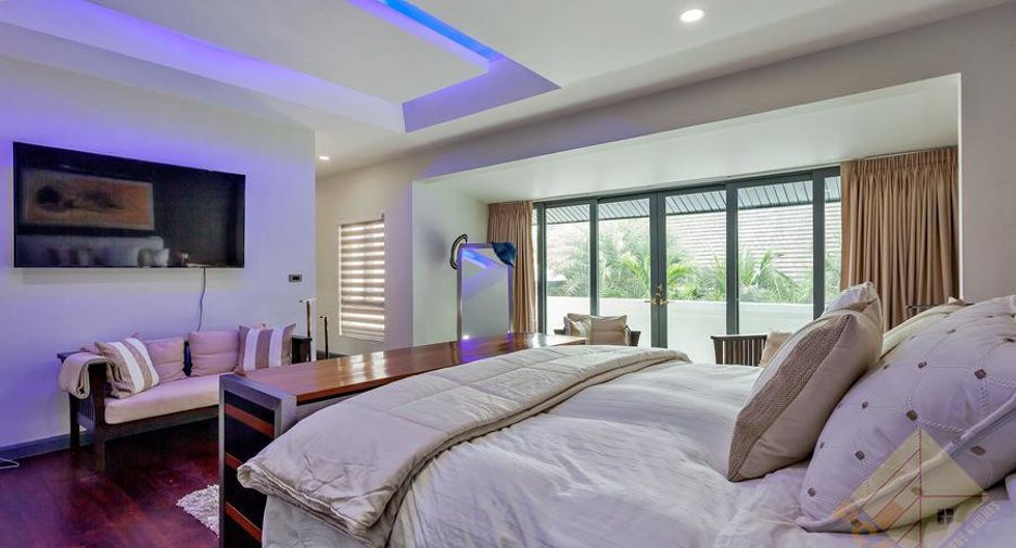 For rent and for sale 5 bedrooms house in Bang Lamung, Chonburi