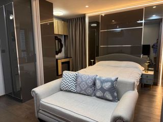 Wohnung zur Miete mit 1 Zimmer in Pathum Wan, Bangkok