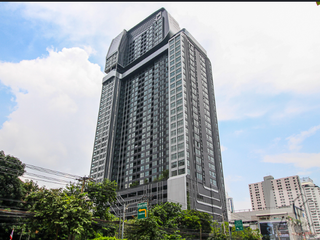 Wohnung zur Miete mit 1 Zimmer in Pathum Wan, Bangkok