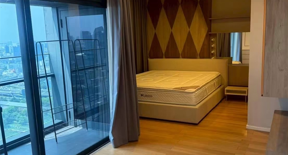 ให้เช่า 3 ห้องนอน คอนโด ใน วัฒนา, กรุงเทพฯ