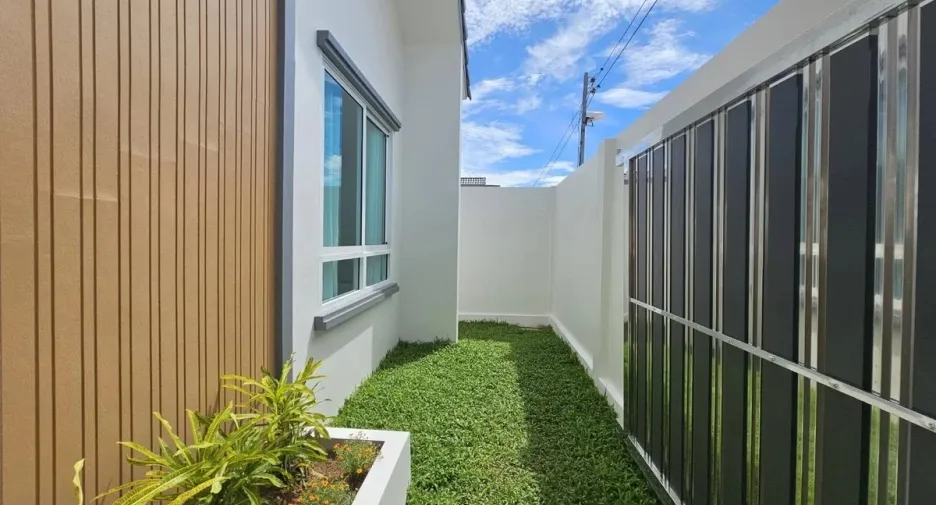 For sale 3 bedrooms house in Bang Lamung, Chonburi