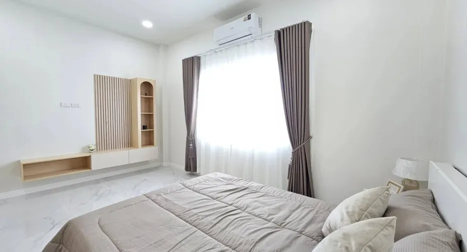 For sale 3 bedrooms house in Bang Lamung, Chonburi