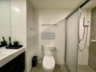 For rent 2 bedrooms condo in Yan Nawa, Bangkok