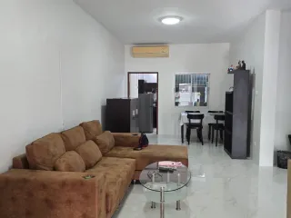 For rent 2 bedrooms townhouse in Mueang Phuket, Phuket