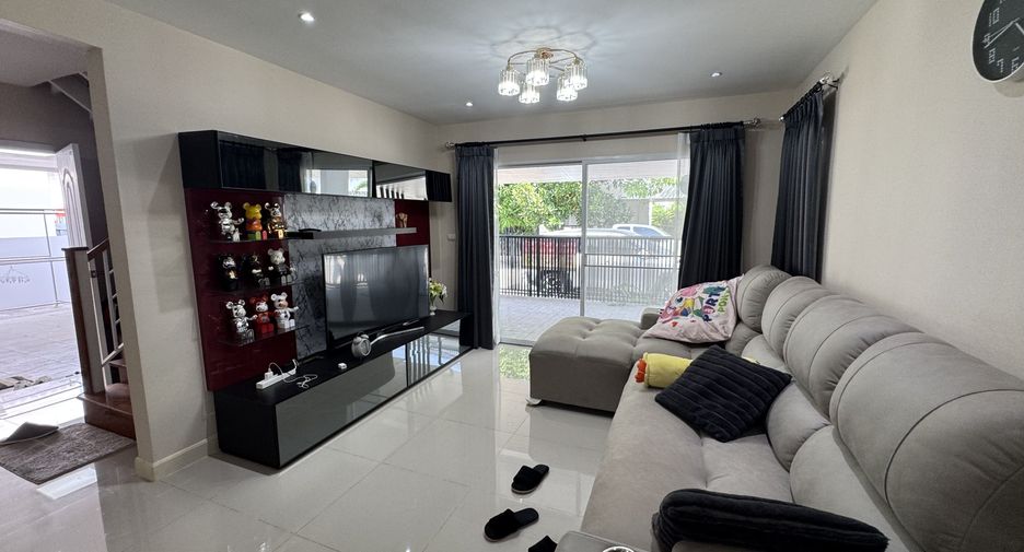 Haus zum Kauf und zur Miete mit 4 Zimmer in Bang Lamung, Chonburi