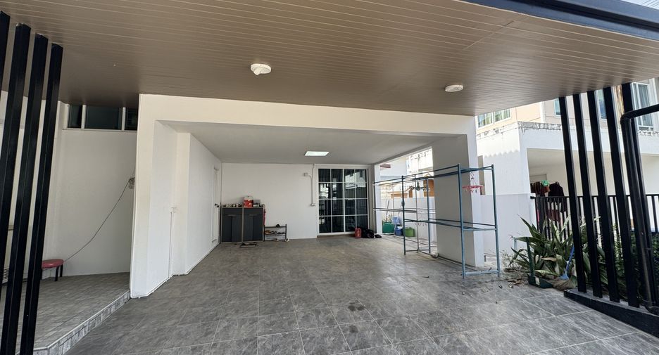 Haus zum Kauf und zur Miete mit 4 Zimmer in Bang Lamung, Chonburi