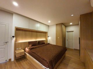 À louer 4 chambres maison à Bang Phli, Samut Prakan