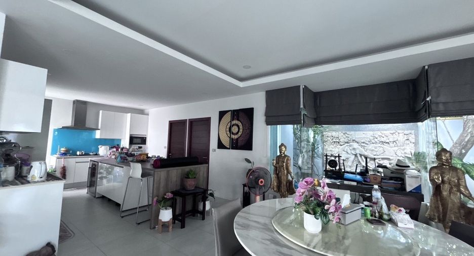Villa en venta de 4 habitaciones en Thalang, Phuket