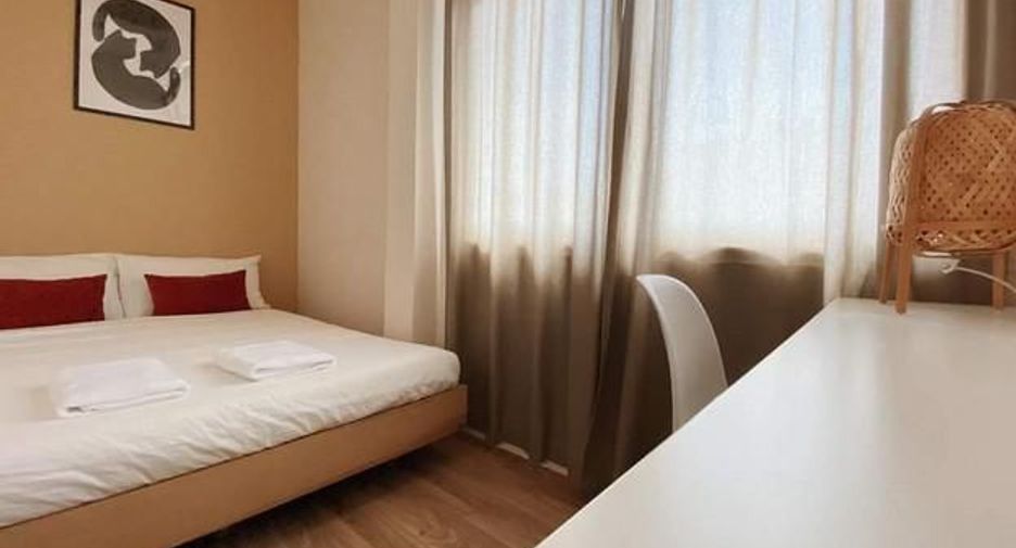 For rent 4 bedrooms retail Space in Phra Nakhon, Bangkok