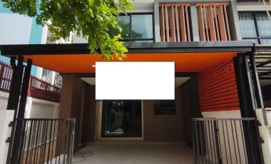 À vendre et à louer 3 chambres maison à Prawet, Bangkok