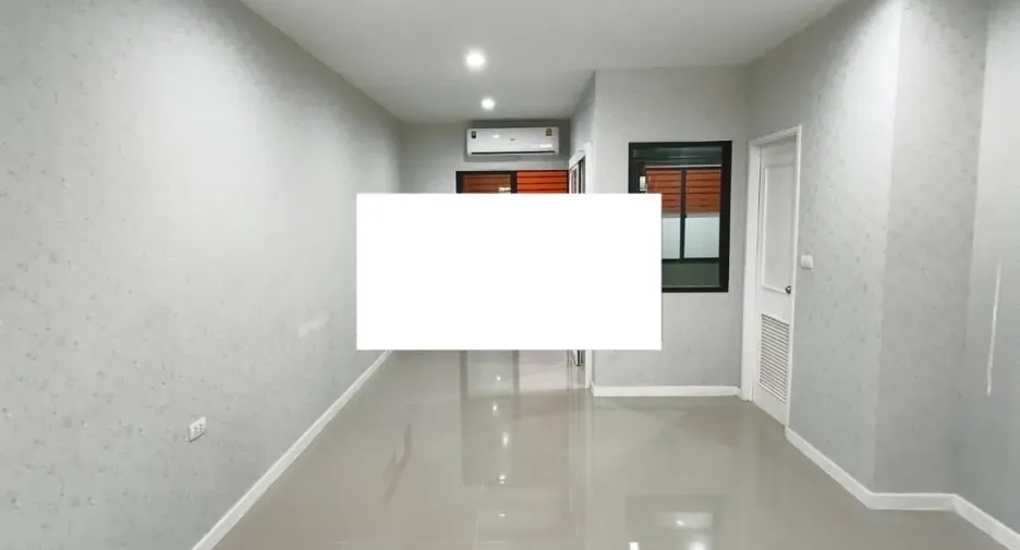À vendre et à louer 3 chambres maison à Prawet, Bangkok
