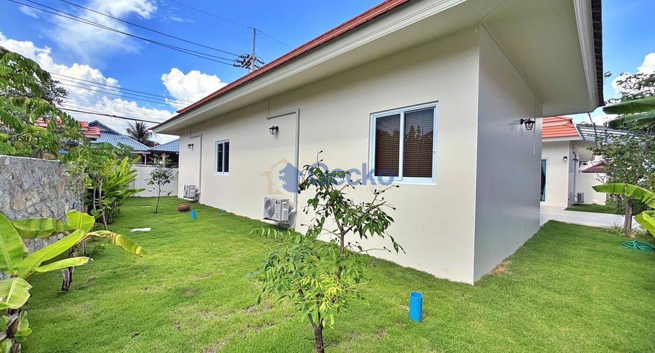 For rent and for sale 3 bedrooms house in Bang Lamung, Chonburi