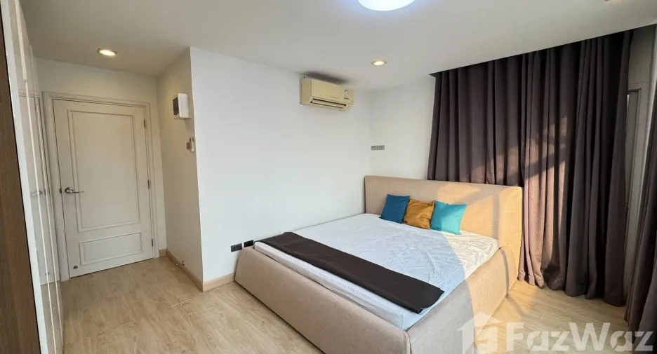 Wohnung zum Kauf mit 3 Zimmer in Huai Khwang, Bangkok