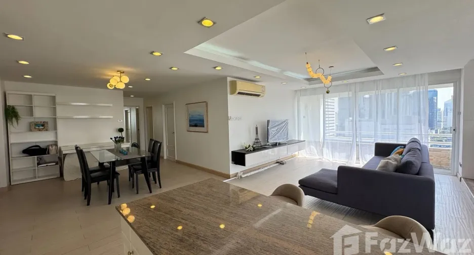 Wohnung zum Kauf mit 3 Zimmer in Huai Khwang, Bangkok