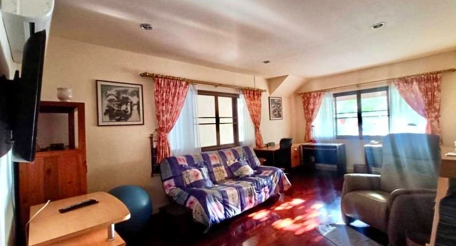 Casa en venta y en alquiler de 3 habitaciones en Mueang Phuket, Phuket