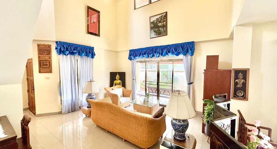 Casa en venta y en alquiler de 3 habitaciones en Mueang Phuket, Phuket