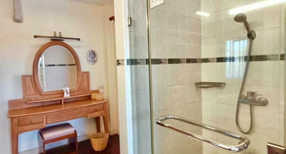 Casa en venta y en alquiler de 3 habitaciones en Mueang Phuket, Phuket