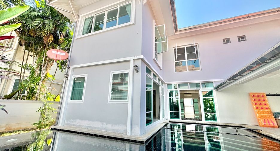 Casa en venta y en alquiler de 4 habitaciones en Mueang Phuket, Phuket