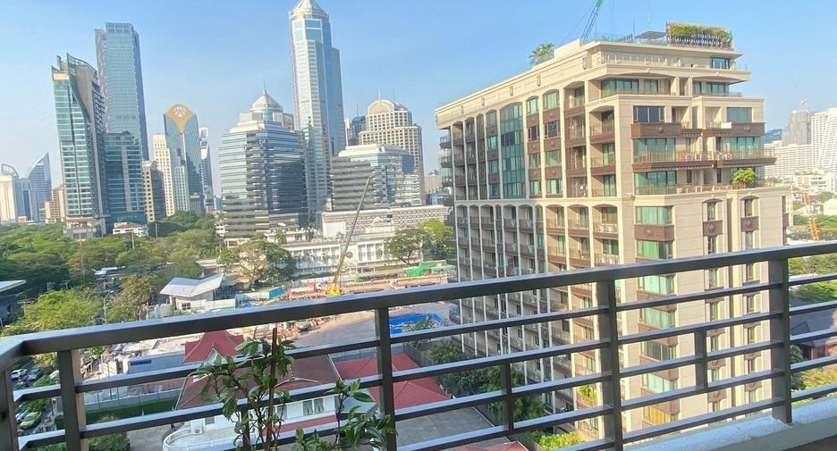 À louer 3 chambres condo à Pathum Wan, Bangkok