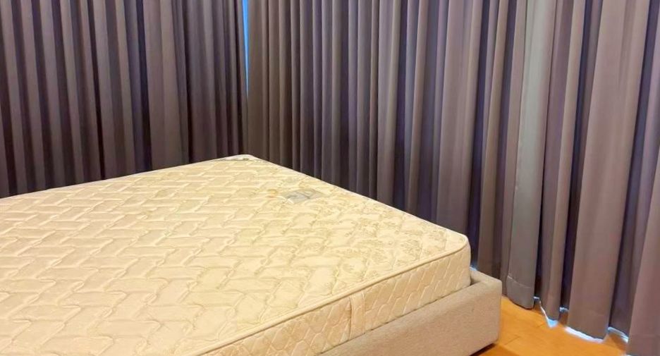 Wohnung zur Miete mit 3 Zimmer in Watthana, Bangkok