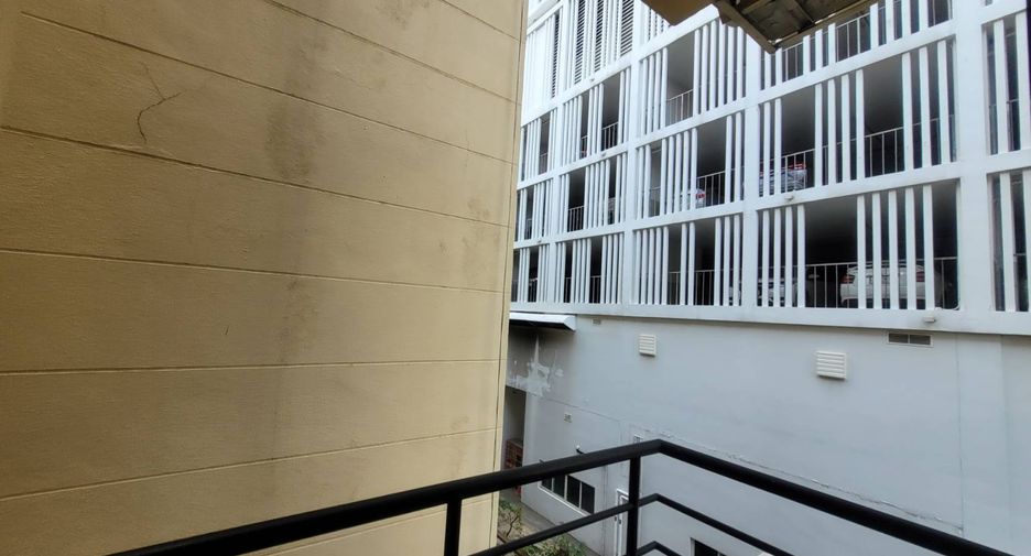 Wohnung zur Miete mit 3 Zimmer in Watthana, Bangkok