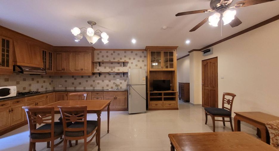 Wohnung zur Miete mit 3 Zimmer in Watthana, Bangkok