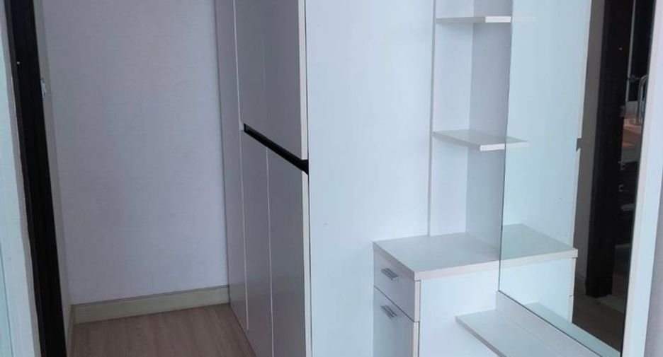 Condo en alquiler de 1 habitaciones en Khlong Toei, Bangkok