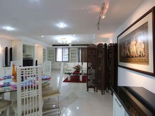 Wohnung zur Miete mit 3 Zimmer in Khlong Toei, Bangkok